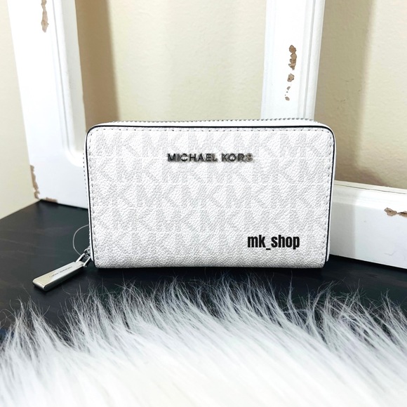 Michael Kors Jet Set Small Zip Around Card Case Wallet